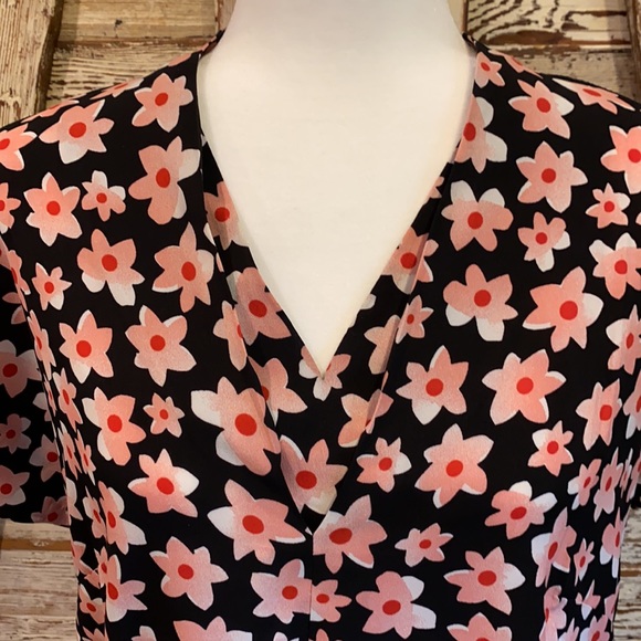 Cabi Harmony Floral Blouse - Sz M - Pre-owned - Picture 8 of 9